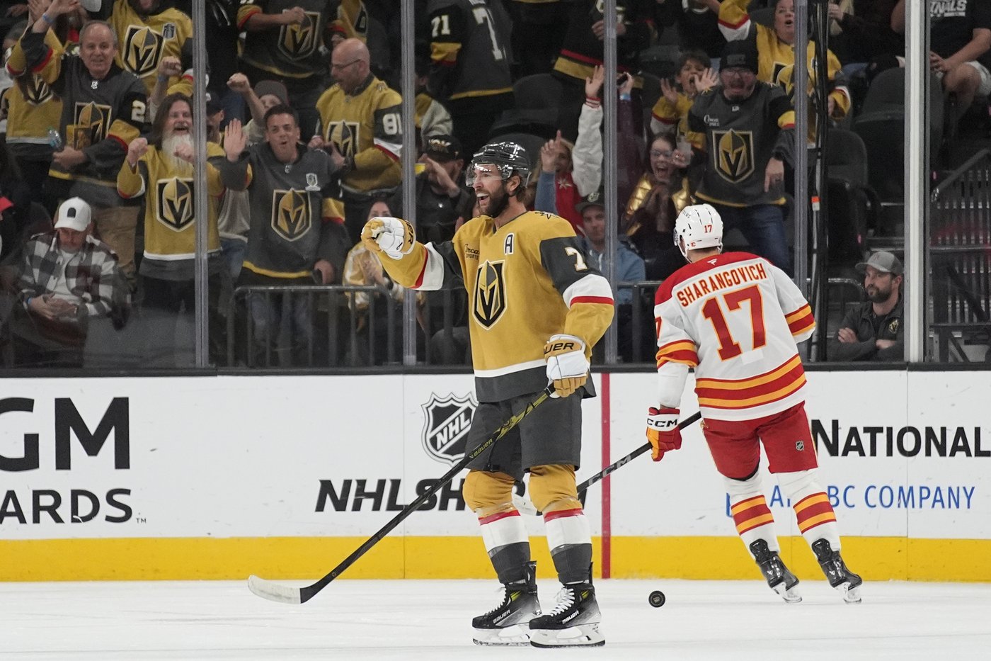 Kolesar scores twice as Golden Knights whip Flames 5-0 | iNFOnews.ca Kolesar scores twice as Golden Knights whip Flames 5-0 | iNFOnews.ca