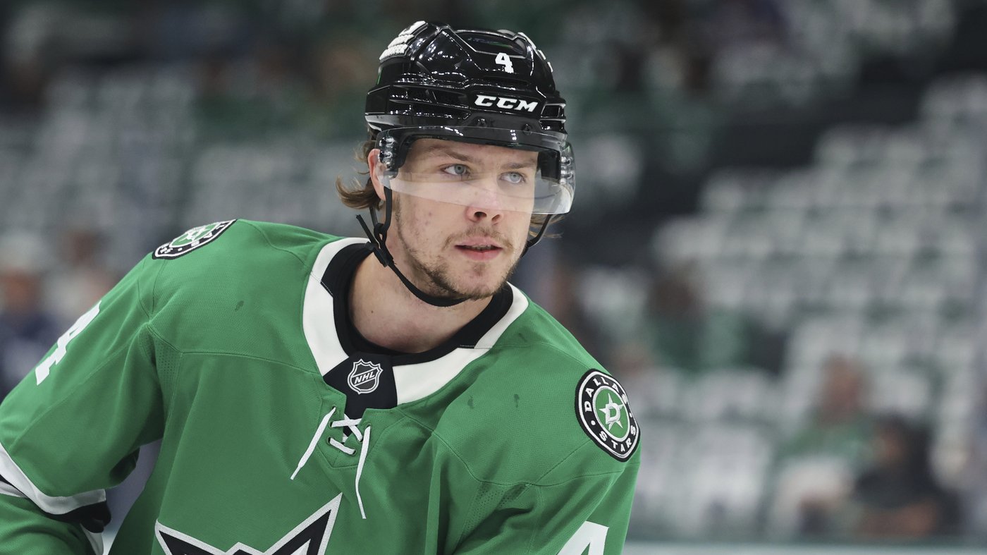 Miro Heiskanen has assist in playoff return for the Stars after missing 42 games with knee injury | iNFOnews.ca Miro Heiskanen has assist in playoff return for the Stars after missing 42 games with knee injury | iNFOnews.ca