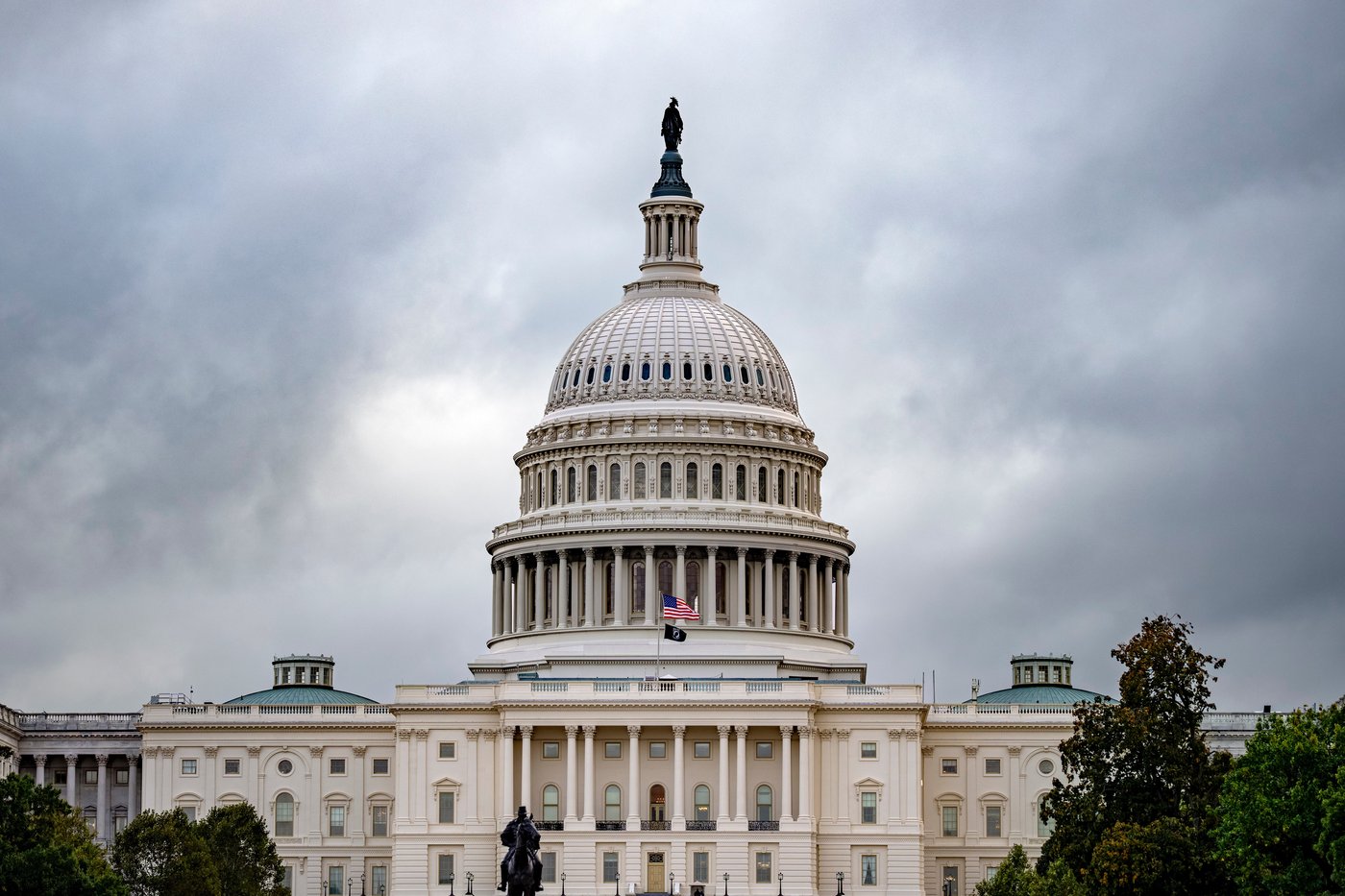 Democrats say they won't be intimidated by Trump's threats as the shutdown enters a third week | iNFOnews.ca Democrats say they won't be intimidated by Trump's threats as the shutdown enters a third week | iNFOnews.ca
