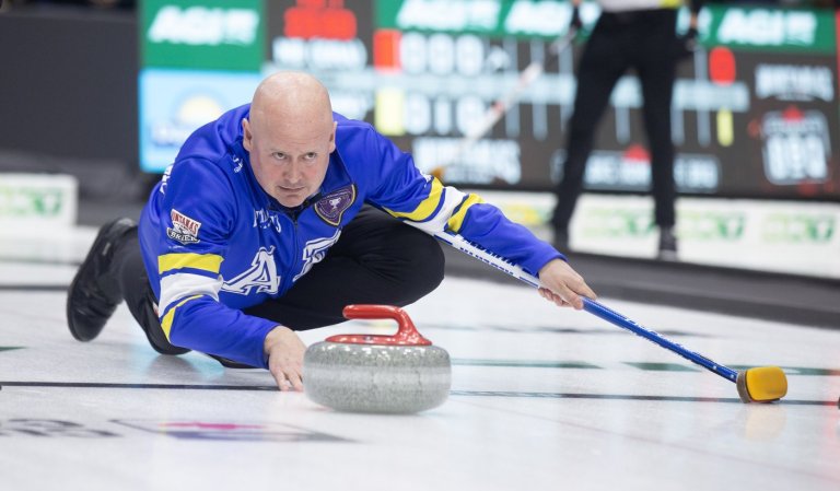 Alberta's Kevin Koe tops Saskatchewan's Mike McEwen 6-4 at Montana's Brier | iNFOnews.ca