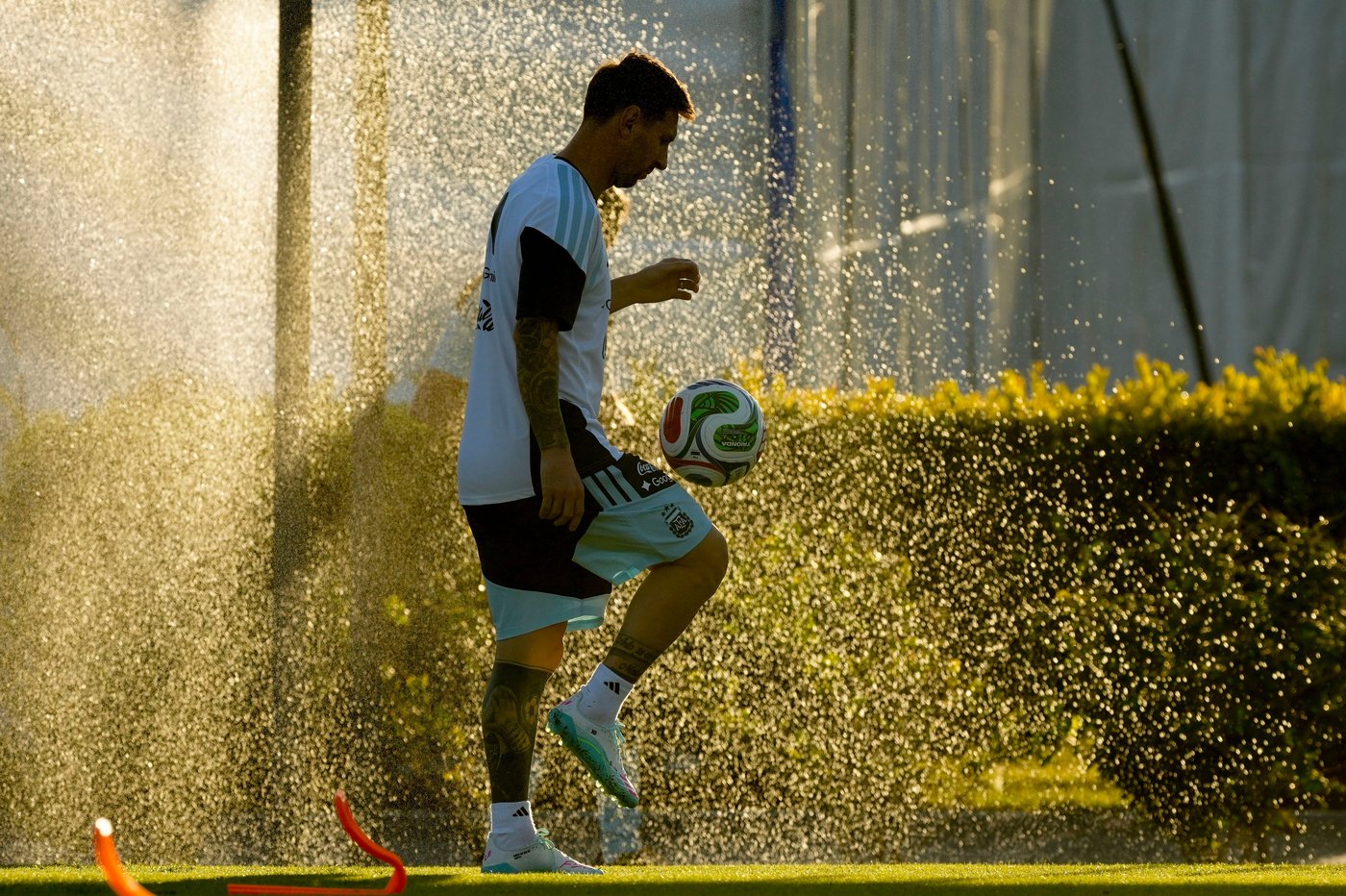 A vigil in Colombia, Messi in action and other top photos from Latin America and the Caribbean | iNFOnews.ca