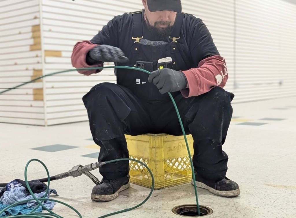 Dentures to deodorant: How a Kamloops Sewer Hero deals with what's flushed | iNFOnews.ca