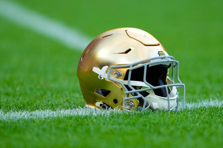 Injuries will keep two starters out for No. 3 Notre Dame for 'a couple weeks' | iNFOnews.ca