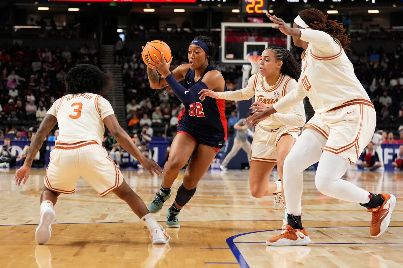 Booker's 31 points lift No. 4 Texas past No. 24 Ole Miss 85-68 and into the SEC title game | iNFOnews.ca Booker's 31 points lift No. 4 Texas past No. 24 Ole Miss 85-68 and into the SEC title game | iNFOnews.ca