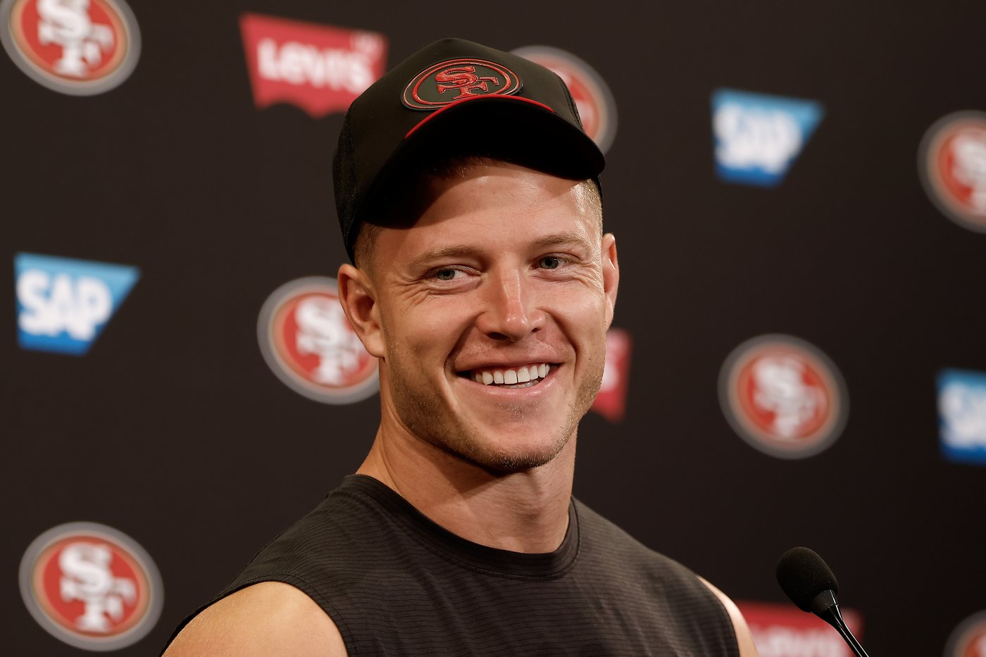 Christian McCaffrey joins elite company with his 100th career touchdown | iNFOnews.ca