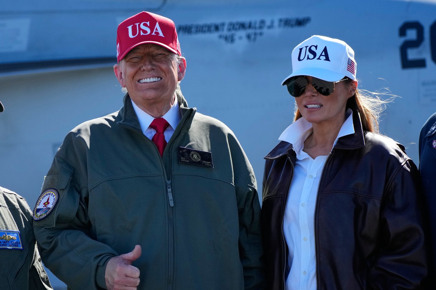 White House urged firing live bombs, not dummies, for Trump's visit to Navy celebration: AP sources | iNFOnews.ca