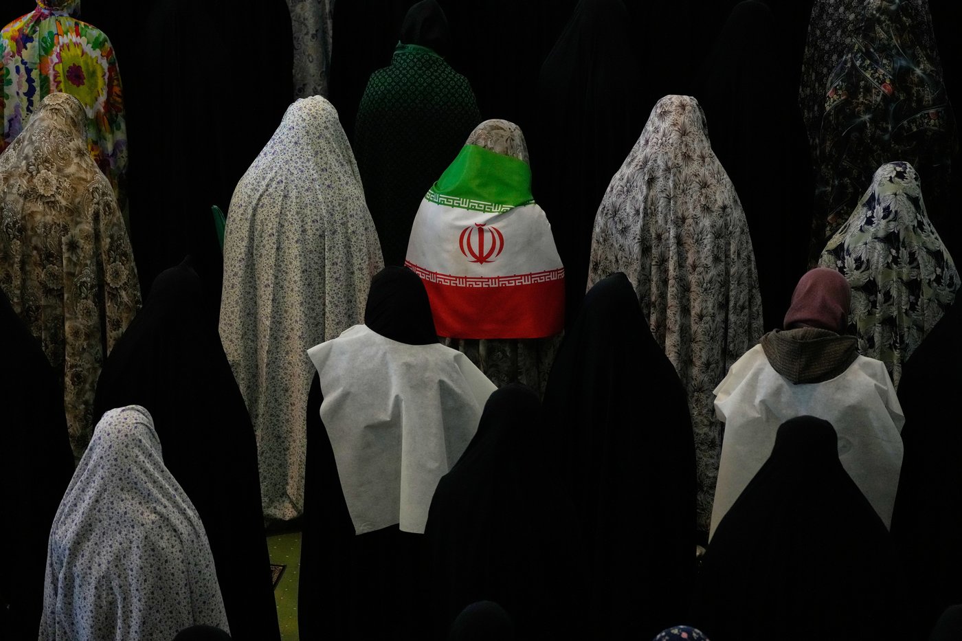 A look at celebrations for Eid al-Fitr around the world, in photos | iNFOnews.ca