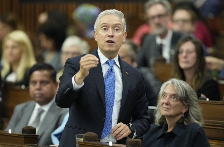 Return on fall budget investments will help drive down deficit: Champagne | iNFOnews.ca