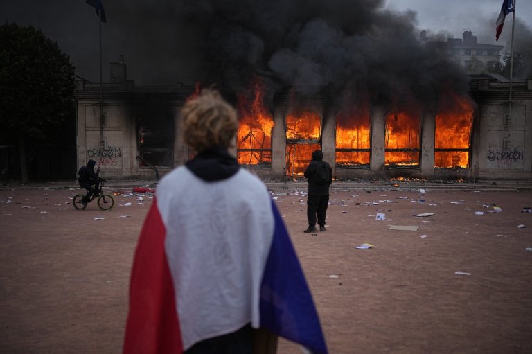 From France to Albania, social unrest is setting Europe's streets ablaze | iNFOnews.ca