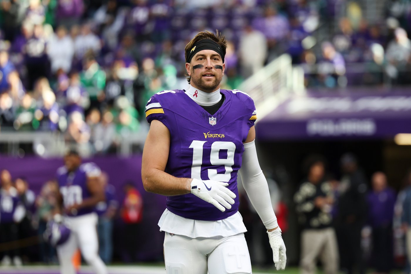 Vikings waive wide receiver Adam Thielen to allow veteran to pursue more playing time elsewhere | iNFOnews.ca