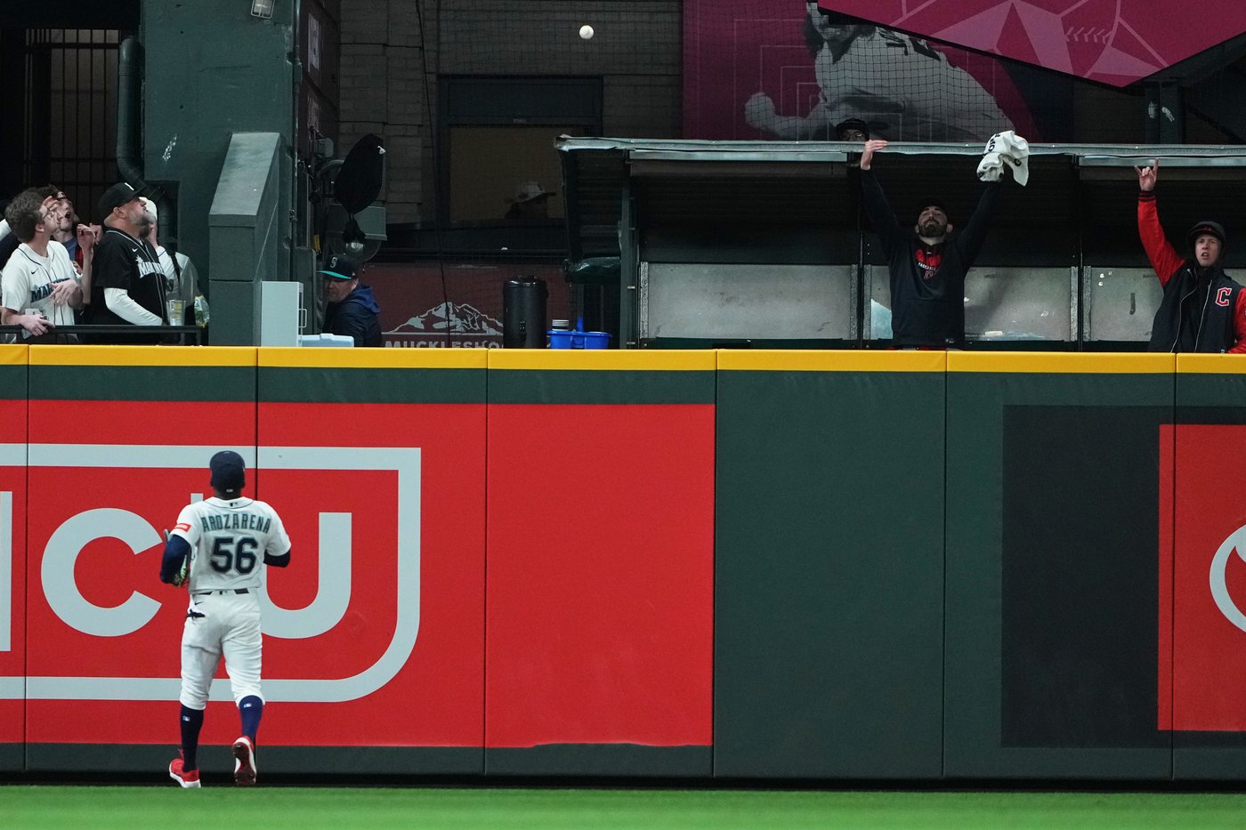 Guardians' Chase DeLauter hits 4th home run in 3rd career game, Guardians beat Mariners 6-5 | iNFOnews.ca Guardians' Chase DeLauter hits 4th home run in 3rd career game, Guardians beat Mariners 6-5 | iNFOnews.ca