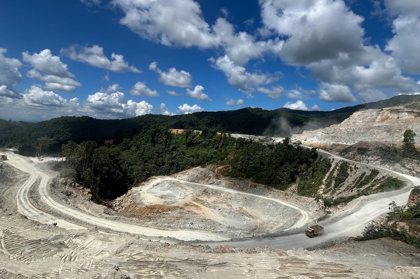 Man killed in landslide at Solomon Islands gold mine, police say | iNFOnews.ca Man killed in landslide at Solomon Islands gold mine, police say | iNFOnews.ca
