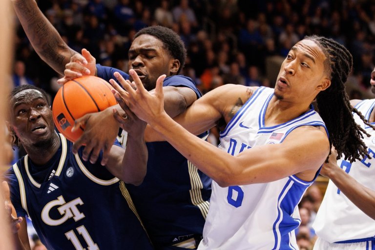 Boozer's double-double helps No. 6 Duke hold off Georgia Tech 85-79 in ACC opener | iNFOnews.ca