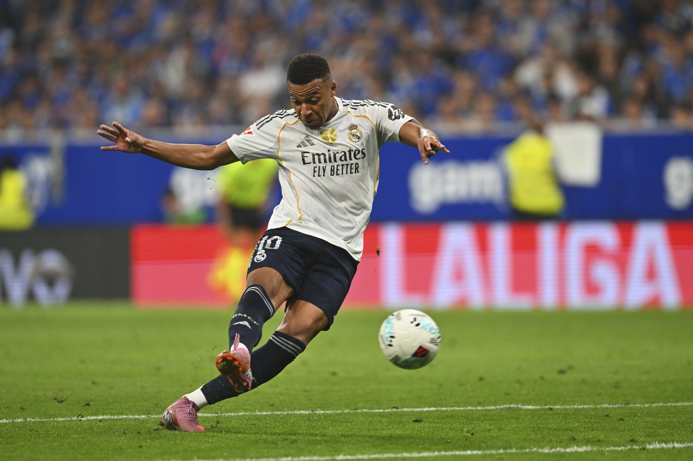 Mbappé scores twice as Real Madrid wins 3-0 at Oviedo to maintain perfect start in La Liga | iNFOnews.ca