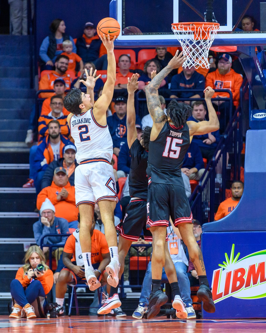 Stojakovic scores 23 and blocks late 3 attempt as No. 14 Illinois beats No. 11 Texas Tech 81-77 | iNFOnews.ca