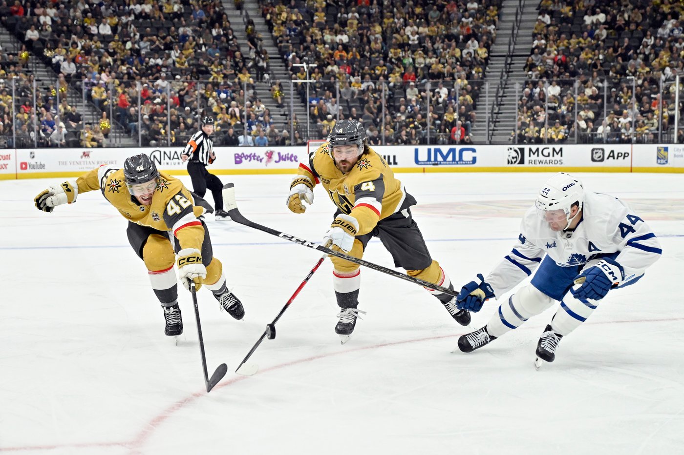 Connelly's shootout goal lifts Golden Knights past Maple Leafs 4-3 | iNFOnews.ca