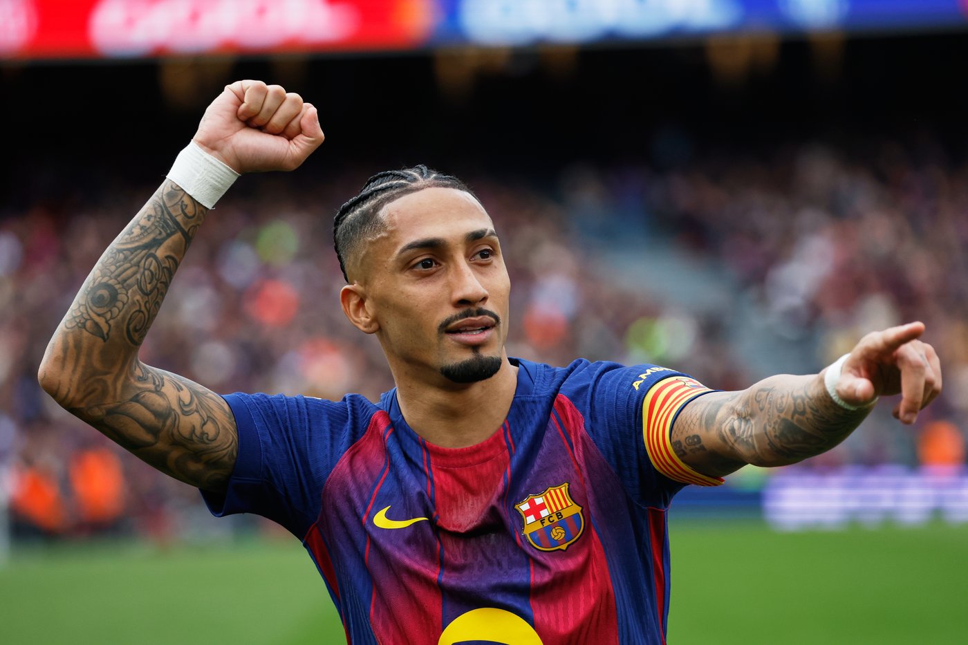 Hat trick for Raphinha as Barcelona beats Sevilla 5-2 to stay 4 points clear of Madrid | iNFOnews.ca Hat trick for Raphinha as Barcelona beats Sevilla 5-2 to stay 4 points clear of Madrid | iNFOnews.ca