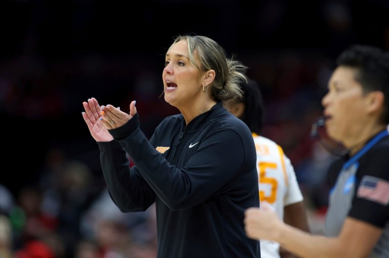 Tennessee coach Kim Caldwell dismisses Ruby Whitehorn from No. 8 Lady Vols after another arrest | iNFOnews.ca