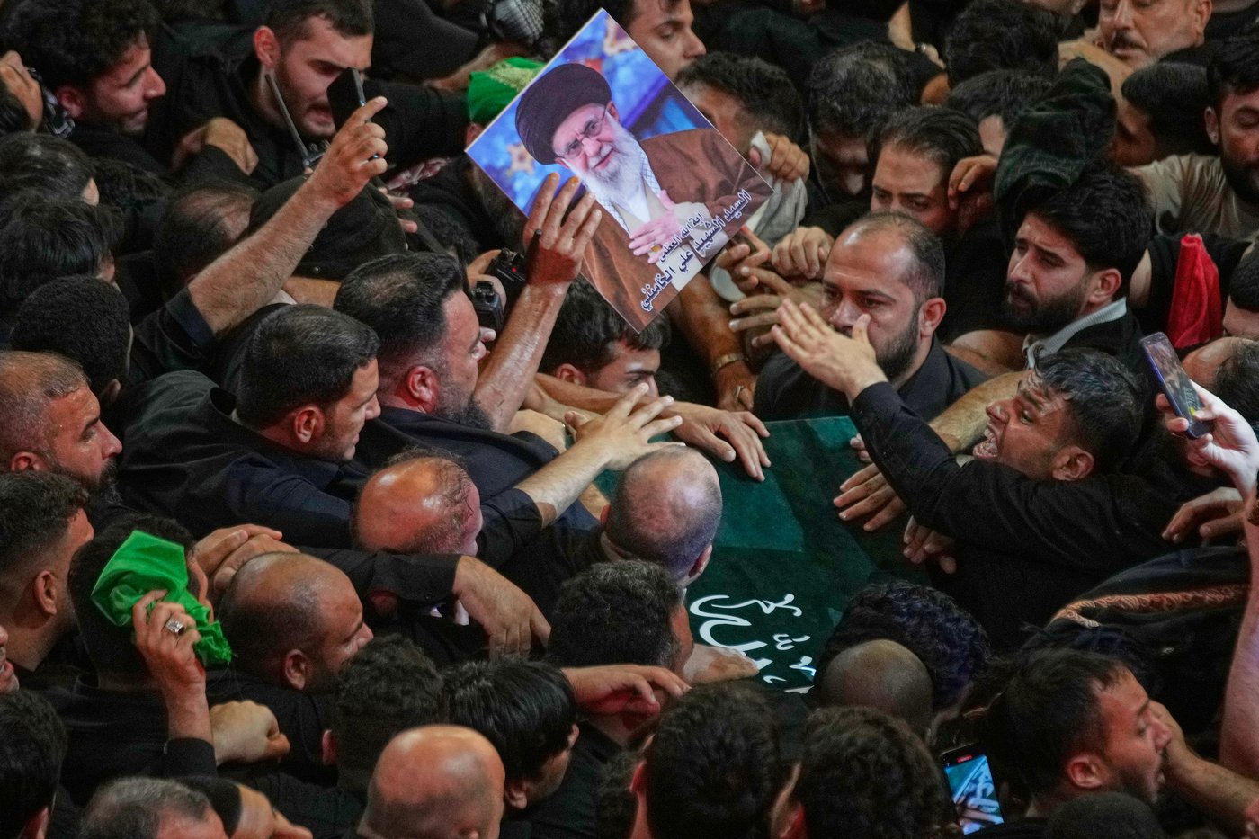 Funeral processions held in holy Iraqi cities for Iran’s late Supreme Leader Ayatollah Ali Khamenei | iNFOnews.ca Funeral processions held in holy Iraqi cities for Iran’s late Supreme Leader Ayatollah Ali Khamenei | iNFOnews.ca