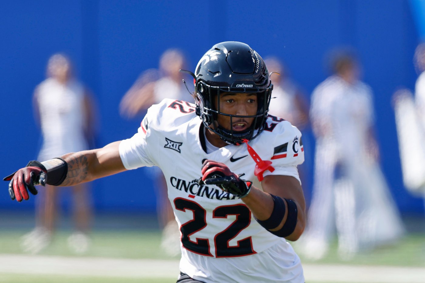Cincinnati climbing in Big 12, inexperience and tough schedule loom large for Satterfield's team | iNFOnews.ca