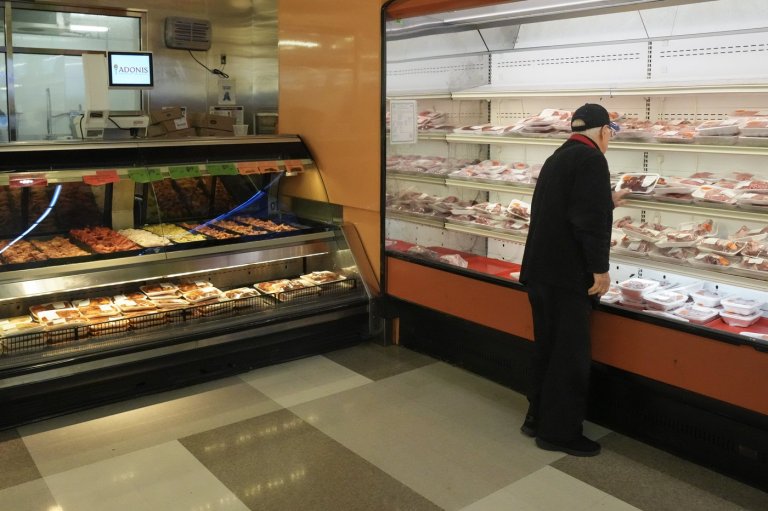 Police in Richmond, B.C., investigating 'organized' meat theft after 39 cases | iNFOnews.ca