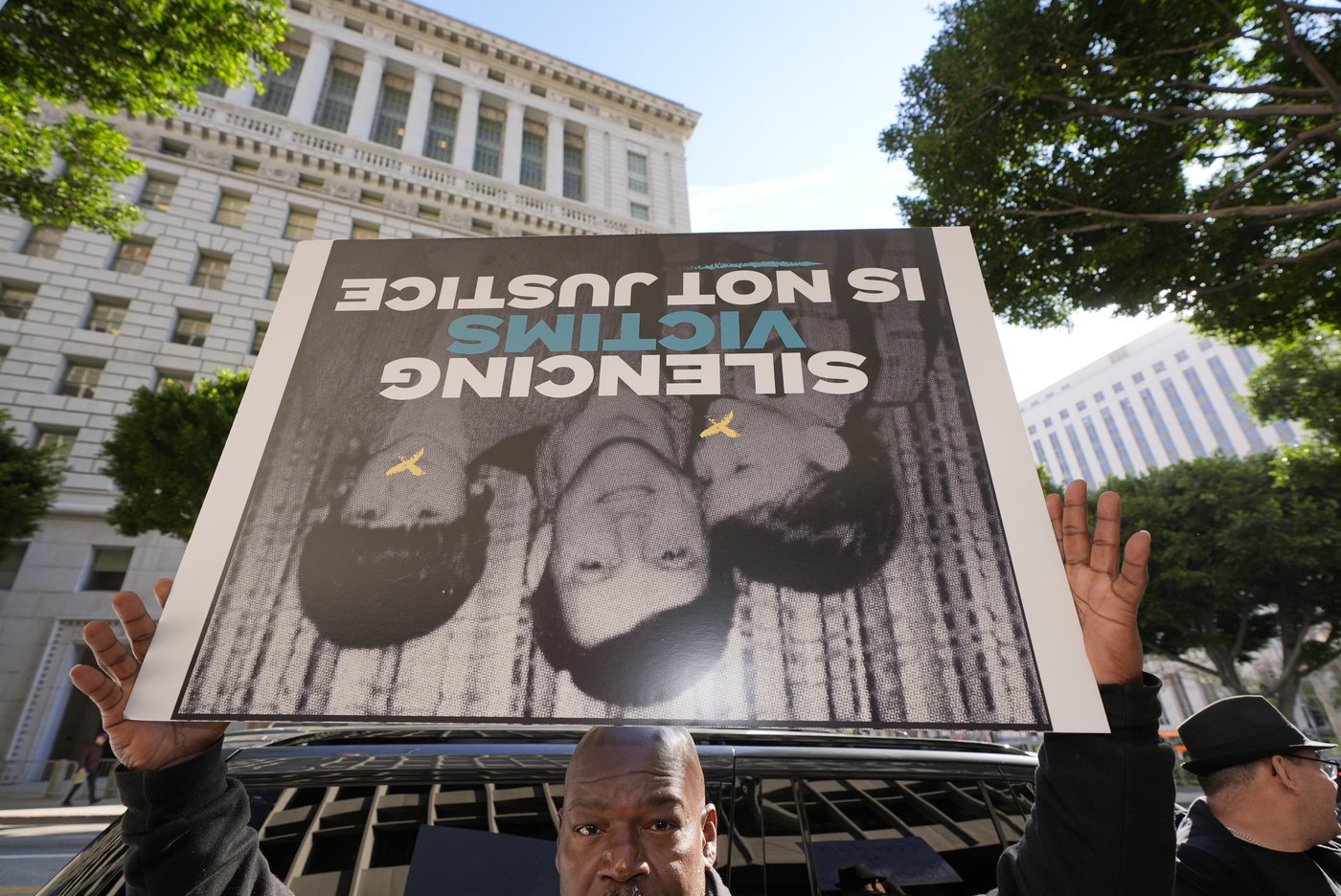 Family of Menendez brothers reject prosecutor criticism and lead rally for their release | iNFOnews.ca Family of Menendez brothers reject prosecutor criticism and lead rally for their release | iNFOnews.ca