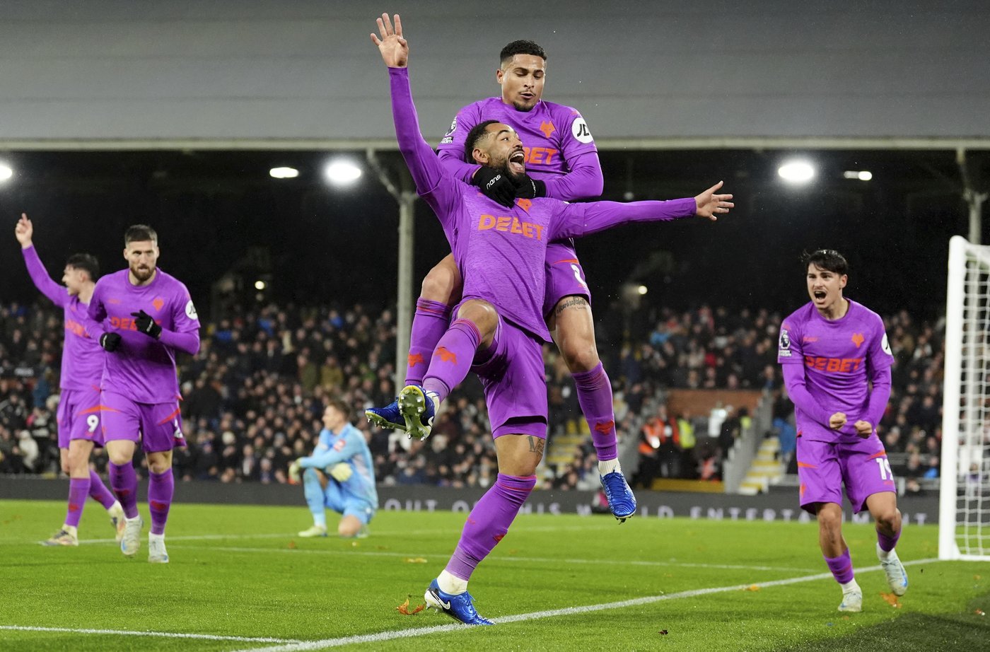 Man City routed 4-0 by Tottenham in fifth-straight defeat as crisis deepens for Pep Guardiola | iNFOnews.ca