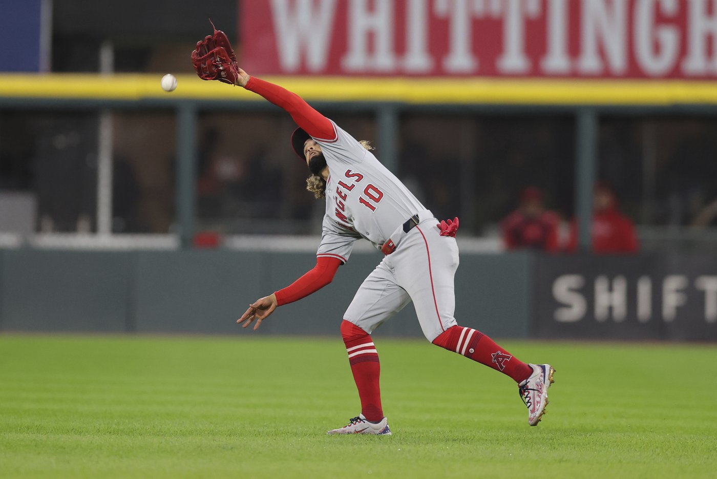 White Sox remain at 120 losses and tied with '62 Mets, rallying past Angels 3-2 | iNFOnews.ca White Sox remain at 120 losses and tied with '62 Mets, rallying past Angels 3-2 | iNFOnews.ca
