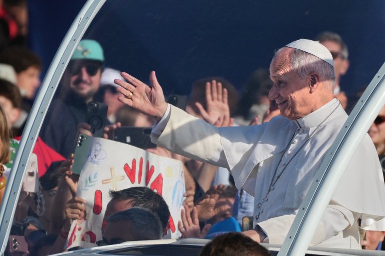 Pope brings message to protect life to French shrine at Lourdes known for miraculous cures | iNFOnews.ca
