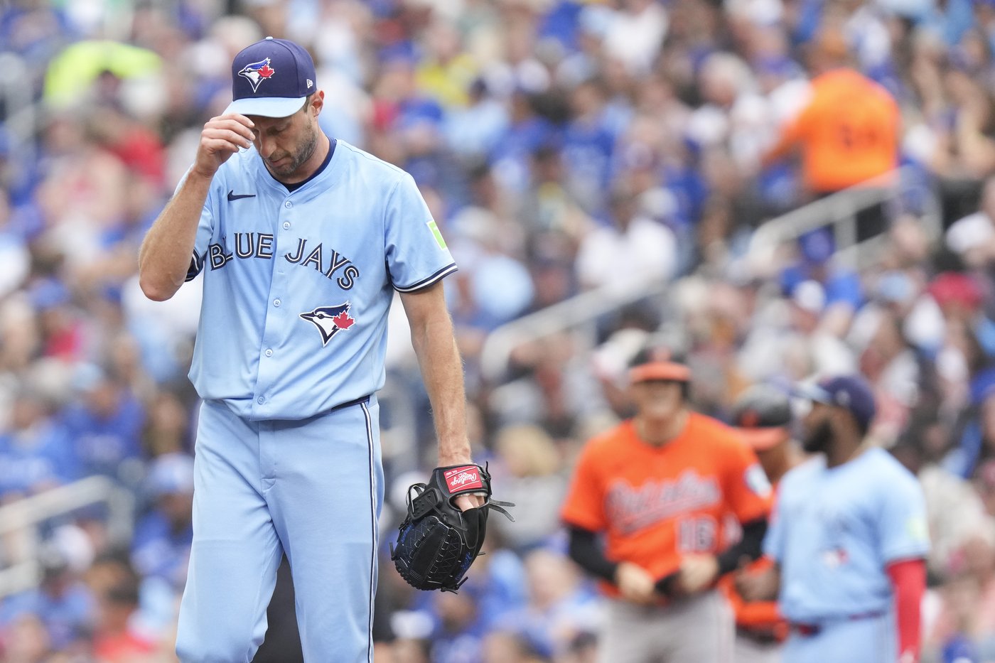 Alejandro Kirk's ninth-inning sacrifice fly lifts Blue Jays over Orioles 5-4 | iNFOnews.ca Alejandro Kirk's ninth-inning sacrifice fly lifts Blue Jays over Orioles 5-4 | iNFOnews.ca
