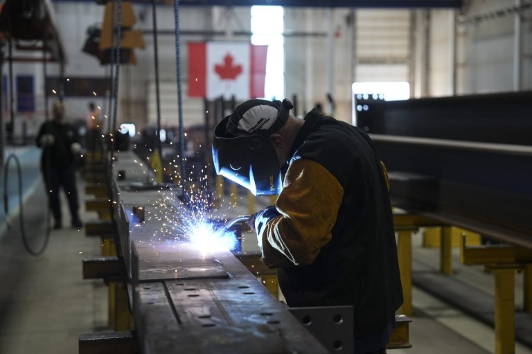 Statistics Canada to release labour force survey for August today | iNFOnews.ca