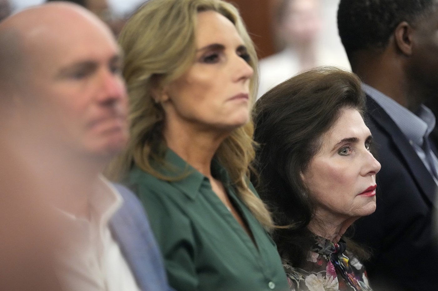 Ex-officer charged with couple's death in Houston drug raid awaits jury's verdict | iNFOnews.ca Ex-officer charged with couple's death in Houston drug raid awaits jury's verdict | iNFOnews.ca