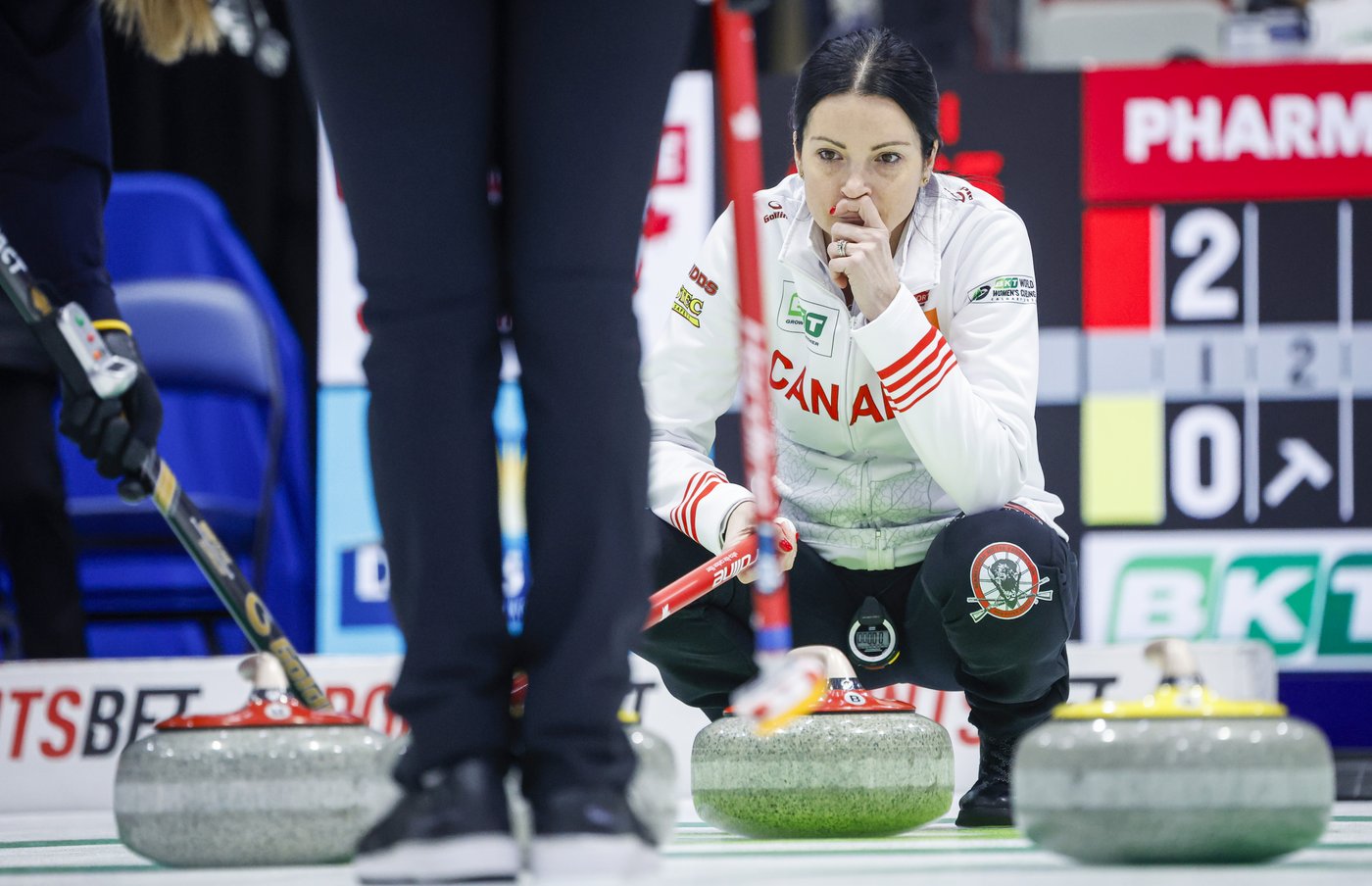 Excited Einarson opens 'louder' world championship with wins over Sweden, U.S. | iNFOnews.ca