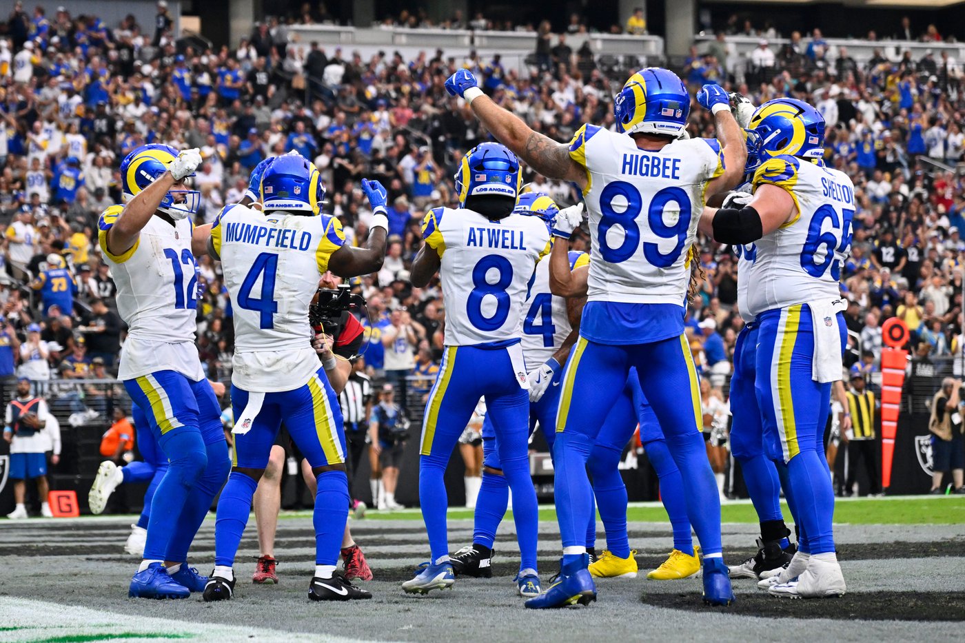 Matthew Stafford sets Rams TD pass record as Los Angeles rolls past Raiders 35-21 | iNFOnews.ca Matthew Stafford sets Rams TD pass record as Los Angeles rolls past Raiders 35-21 | iNFOnews.ca