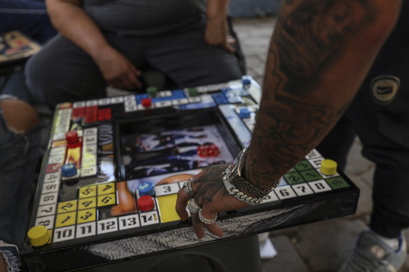 A board game born in Mexican prisons is bringing together people from all walks of life | iNFOnews.ca A board game born in Mexican prisons is bringing together people from all walks of life | iNFOnews.ca