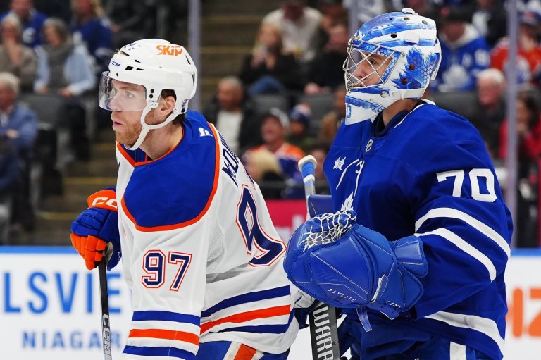 Toronto Maple Leafs sign goaltender Artur Akhtyamov to three-year contract extension | iNFOnews.ca