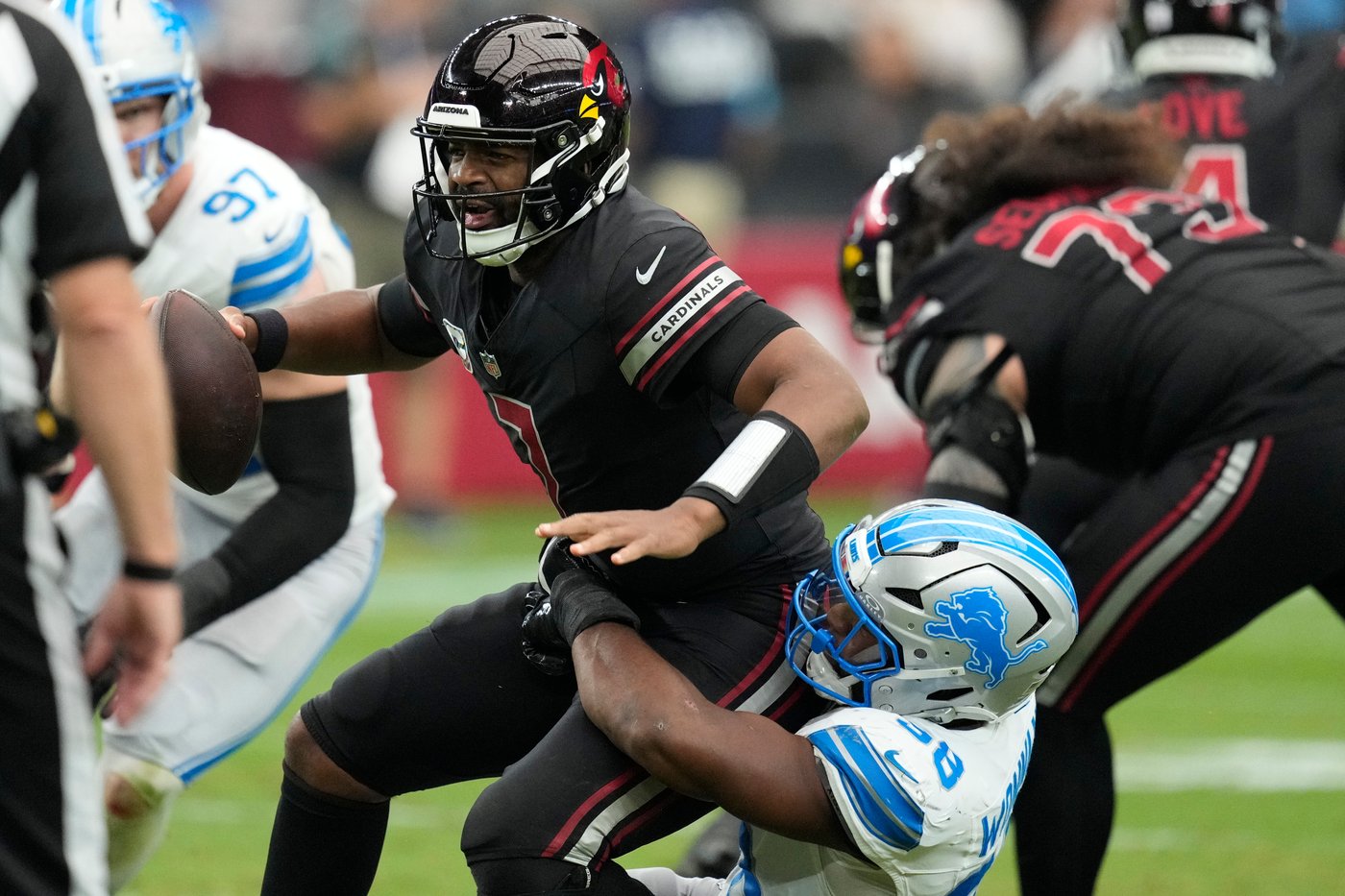 Cardinals end bizarre week by trading Harrison, getting thumped by Lions | iNFOnews.ca