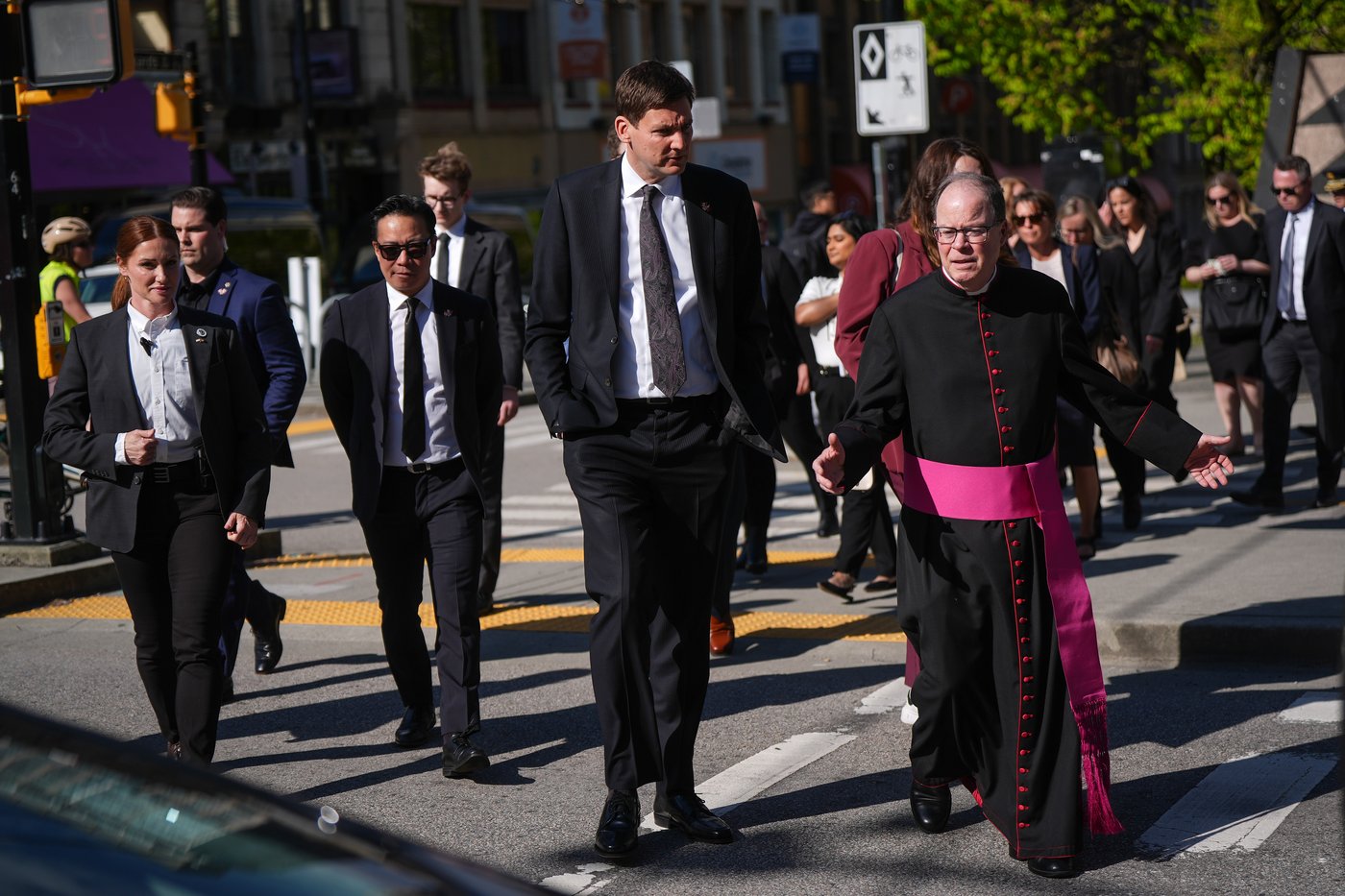 'Unspeakable tragedy': Grief and solidarity at Vancouver festival memorial mass | iNFOnews.ca
