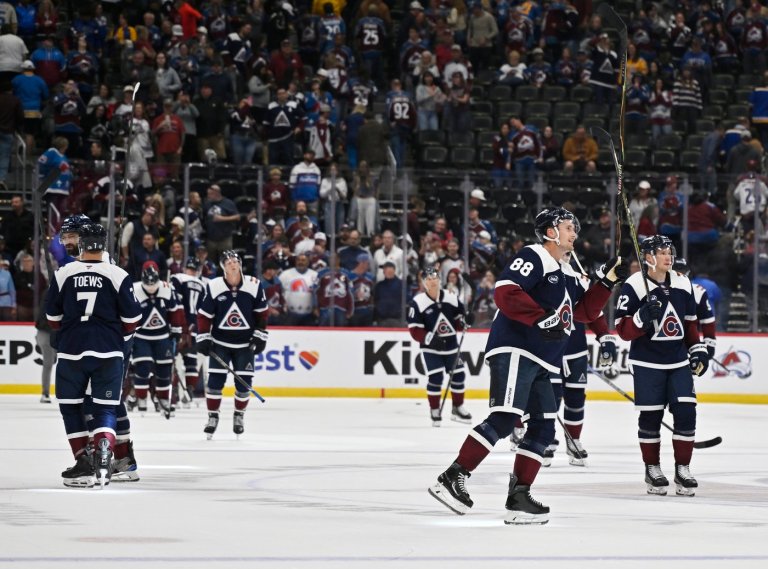 A new ball game: Avs players turn to tennis in offseason, 'hot topic' rages over who rules on court | iNFOnews.ca