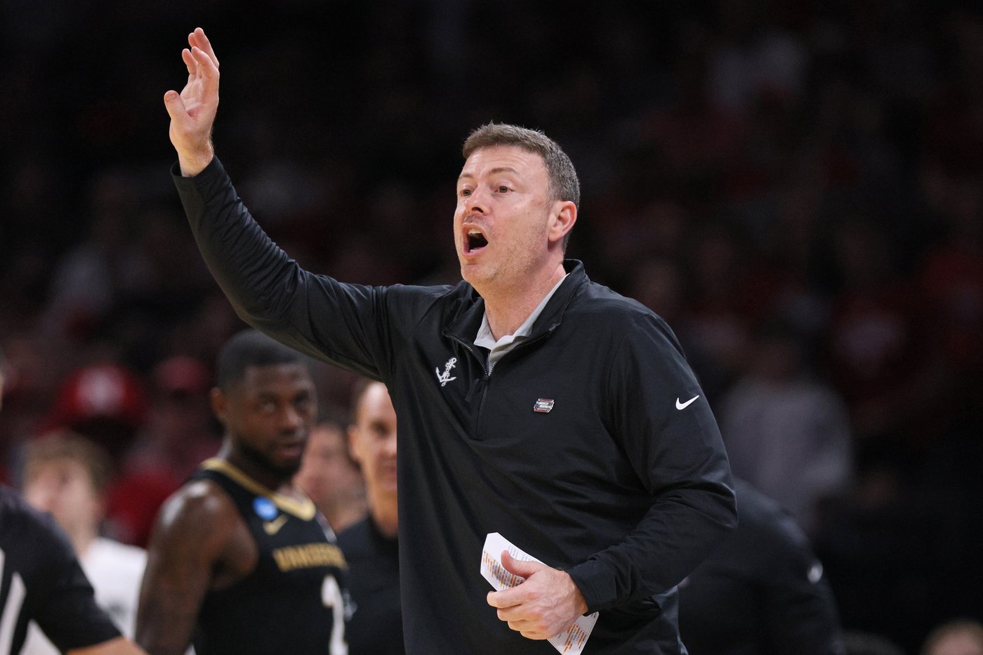 Vanderbilt locks in Mark Byington with an extension after 2 straight NCAA bids | iNFOnews.ca Vanderbilt locks in Mark Byington with an extension after 2 straight NCAA bids | iNFOnews.ca