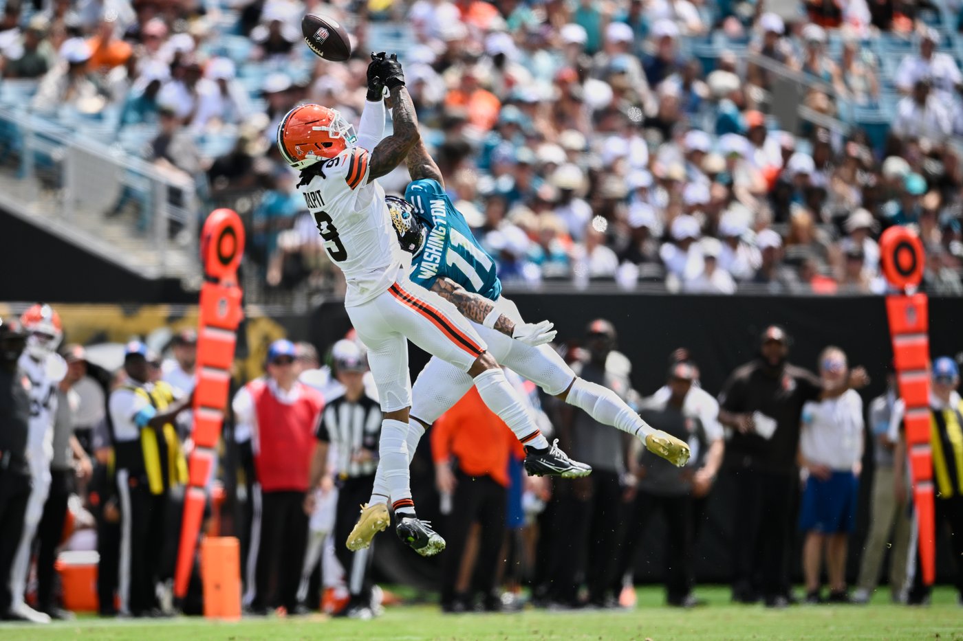 Trevor Lawrence throws 4 TD passes as the Jaguars rout the Browns 34-10 in season opener | iNFOnews.ca Trevor Lawrence throws 4 TD passes as the Jaguars rout the Browns 34-10 in season opener | iNFOnews.ca