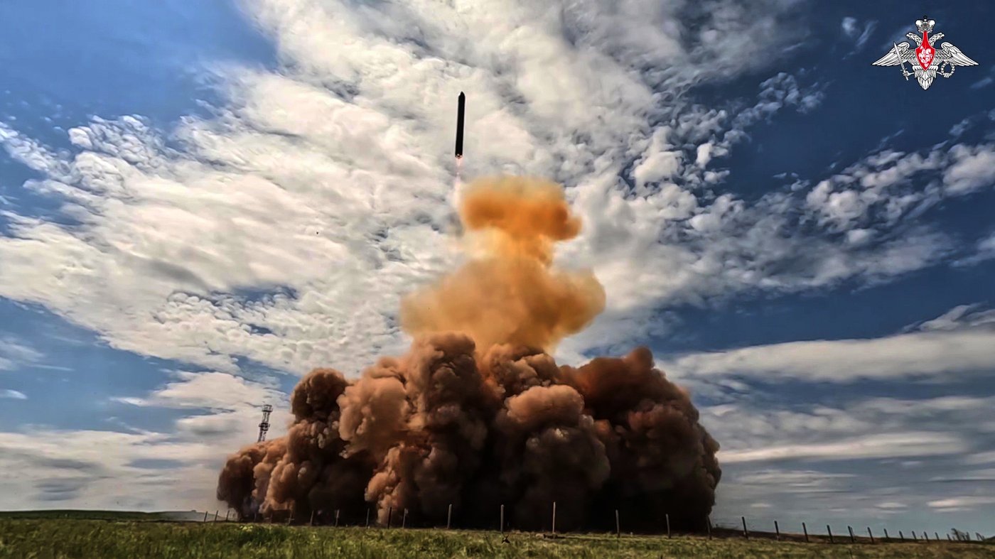 Russia holds massive drills of its nuclear forces as Ukraine steps up its drone attacks | iNFOnews.ca