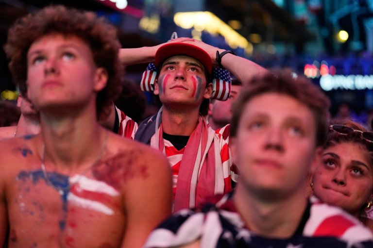 American fans saw a night of hope turn to World Cup disappointment, in photos | iNFOnews.ca