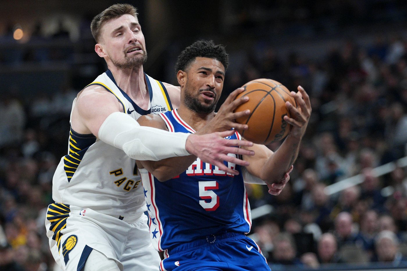 Maxey, Embiid lead 76ers to 135-114 rout of Pacers | iNFOnews.ca
