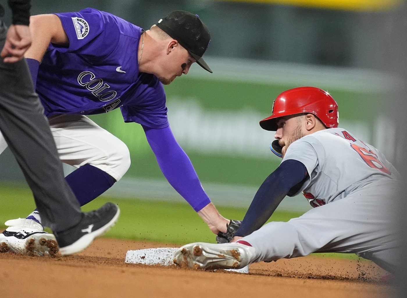 Winn homers, drives in 4 runs as Cardinals top Rockies 7-3 | iNFOnews.ca