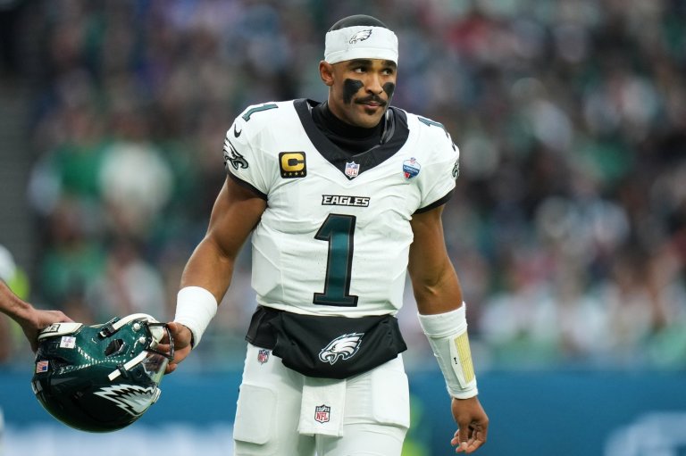 Nick Sirianni takes the blame. The Eagles take the loss. How much more can fans in Philly take? | iNFOnews.ca
