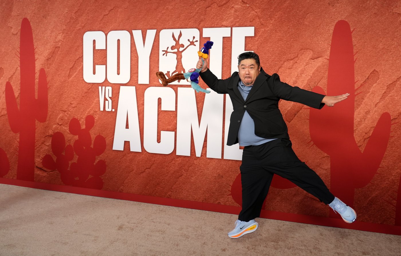 Eric Bauza, Toronto-born voice of Bugs Bunny and Daffy Duck, dies at 46 | iNFOnews.ca