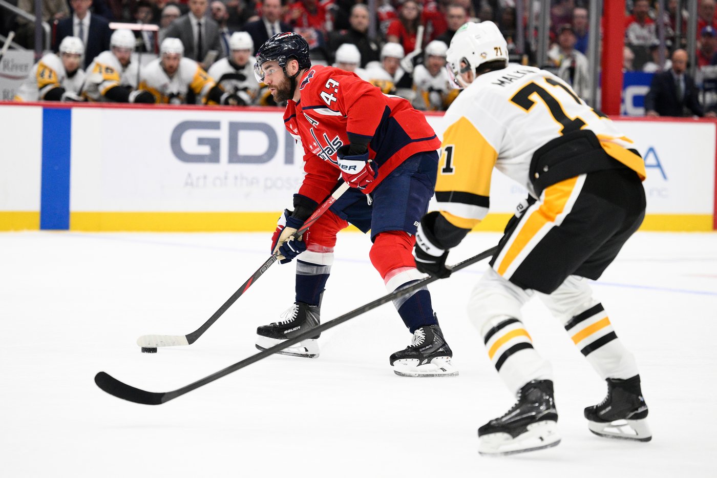 Metropolitan Division is a free-for-all behind defending champion Carolina at the top | iNFOnews.ca Metropolitan Division is a free-for-all behind defending champion Carolina at the top | iNFOnews.ca