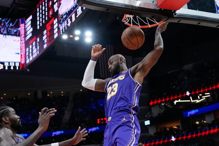 Lakers' LeBron James is questionable against Heat as he approaches NBA record for games played | iNFOnews.ca