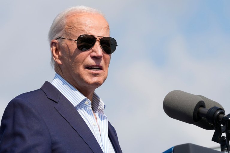 Jewelry, art and toy train top list of priciest foreign gifts to Biden and other officials in 2024 | iNFOnews.ca